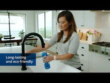 Load and play video in Gallery viewer, Φίλτρο Ενεργού Άνθρακα για Σύνδεση Απευθείας Στη Βρύση Aquasana DIrect Connect Claryum®
